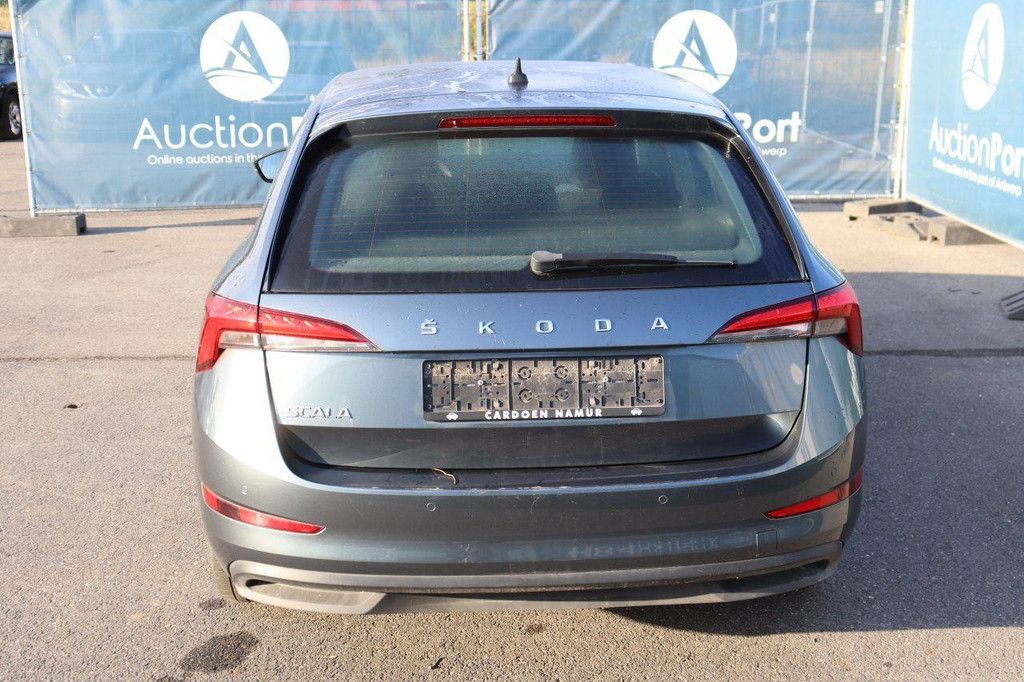 Pkw Skoda Scala Benzin 95 PS 2021 (Marge)