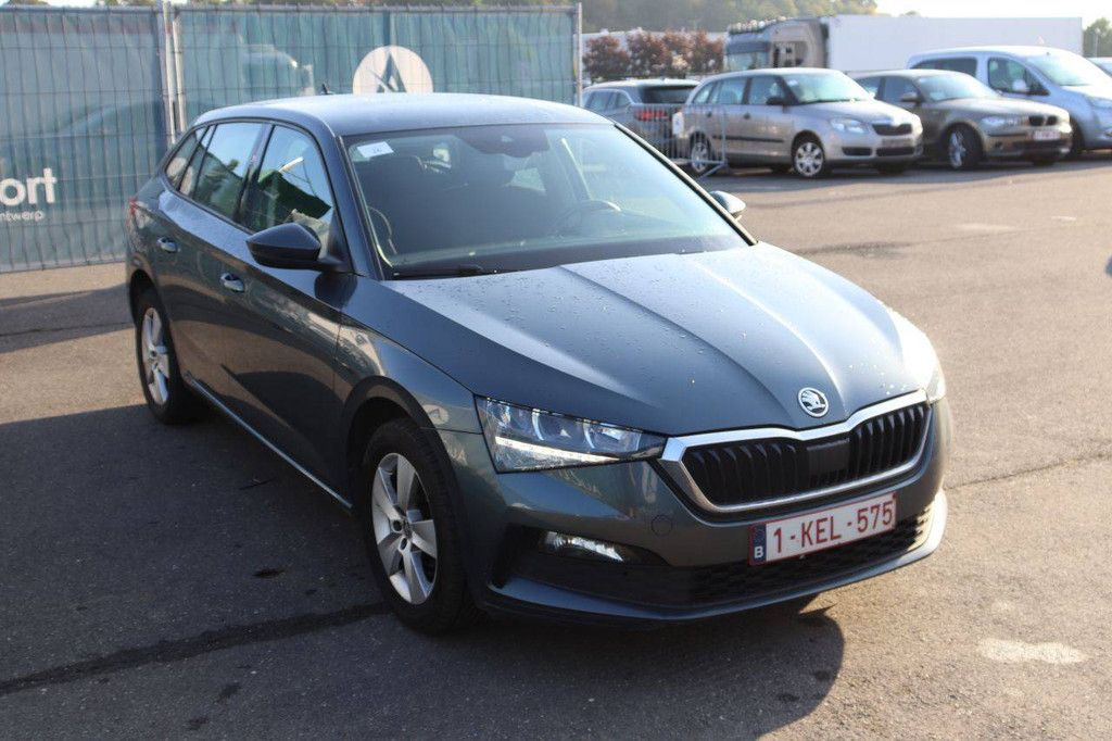 Pkw Skoda Scala Benzin 95 PS 2021 (Marge)
