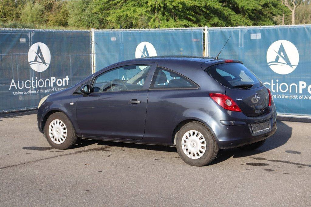 Pkw Opel Corsa Benzin 80 PS 2007 (Margin)