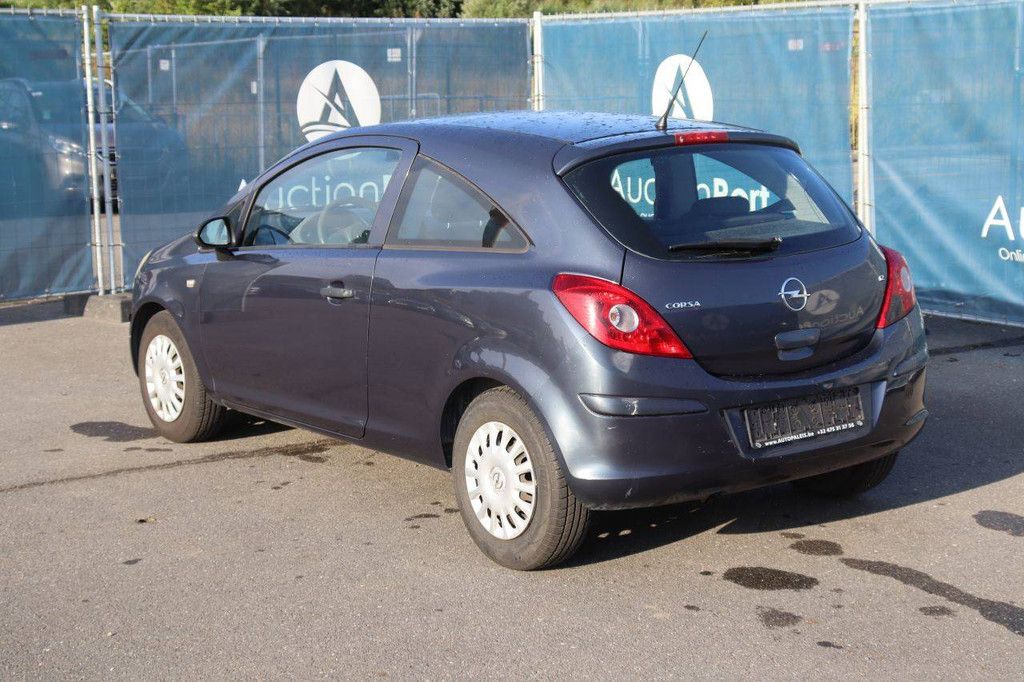 Pkw Opel Corsa Benzin 80 PS 2007 (Margin)