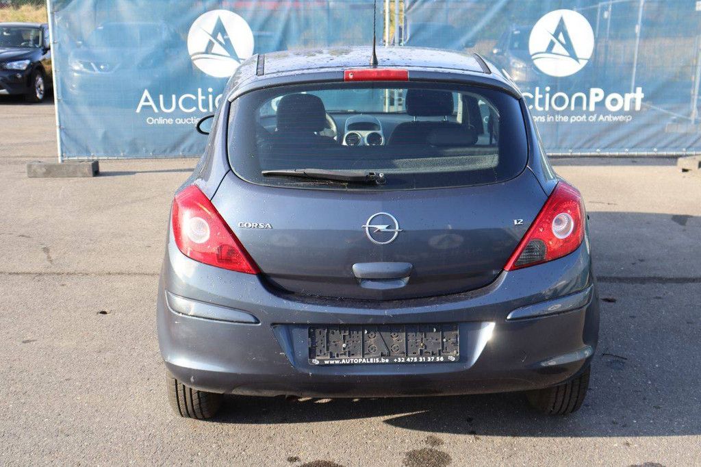 Pkw Opel Corsa Benzin 80 PS 2007 (Margin)