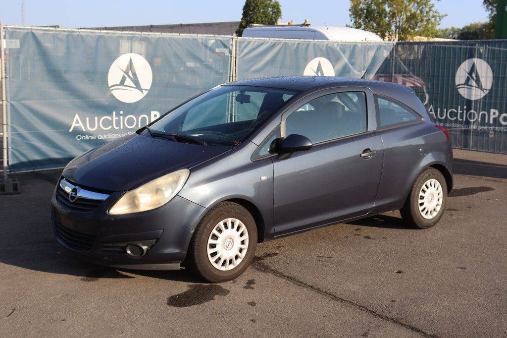 Pkw Opel Corsa Benzin 80 PS 2007 (Margin)