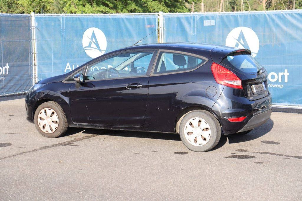 Pkw Ford Fiesta Benzin 60 PS 2010 (Margin)
