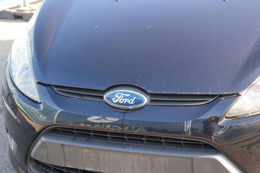 Pkw Ford Fiesta Benzin 60 PS 2010 (Margin)