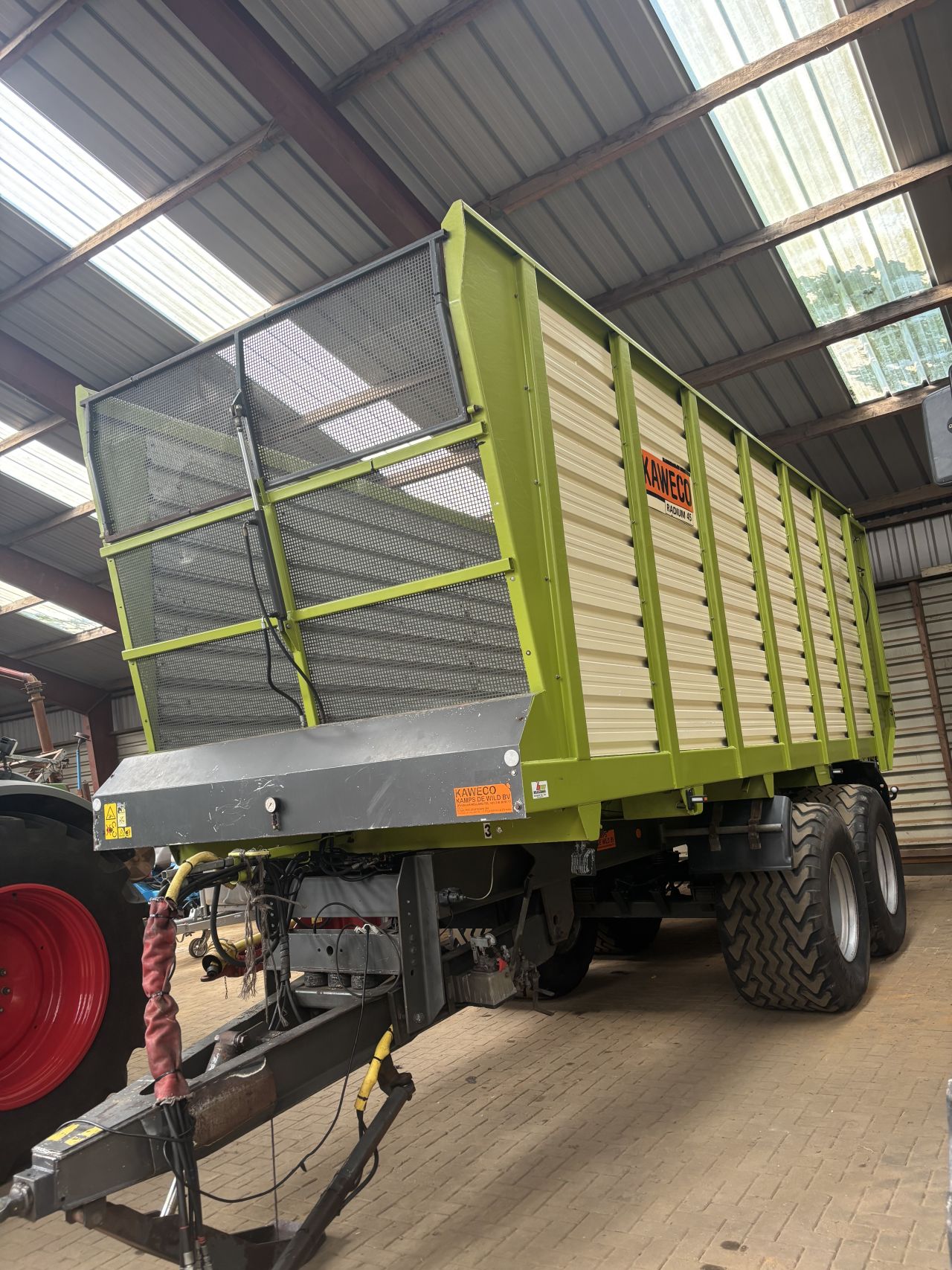 Diverse landbouwmachines