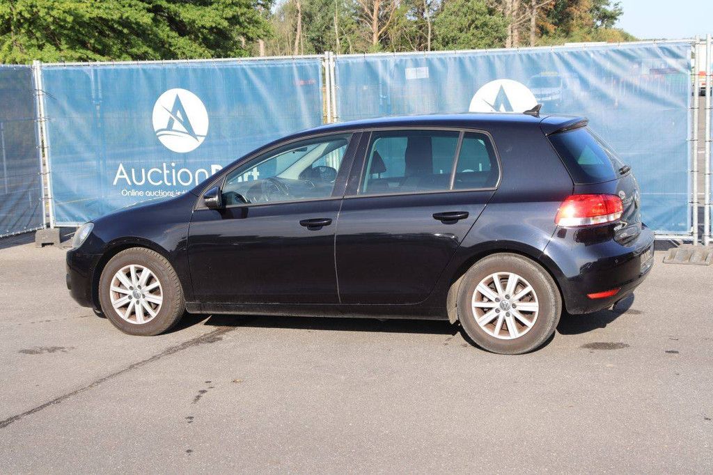 Pkw Volkswagen Golf Diesel 105 PS 2012 (Margin)