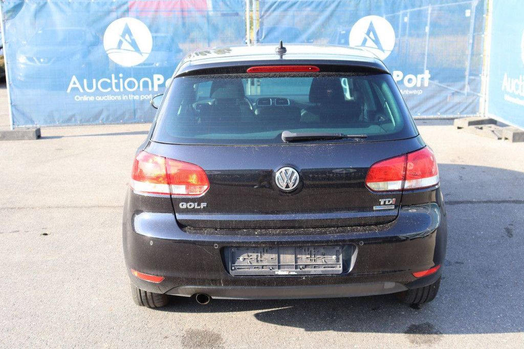 Pkw Volkswagen Golf Diesel 105 PS 2012 (Margin)