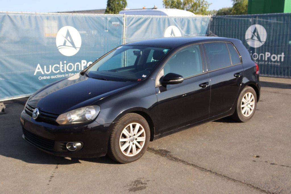 Pkw Volkswagen Golf Diesel 105 PS 2012 (Margin)
