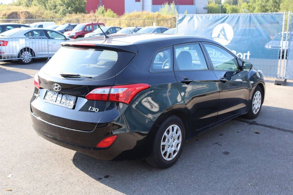 Personenauto Hyundai i30 Benzine 100pk 2014 (Marge)