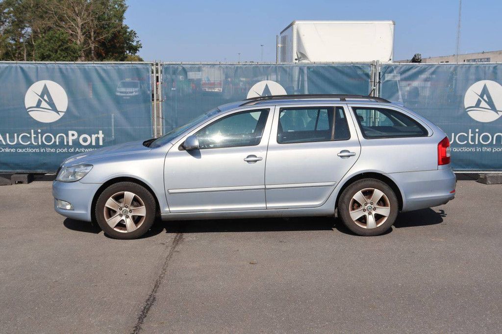 Passenger car Skoda Octavia Diesel 101hp 2010 (Margin)