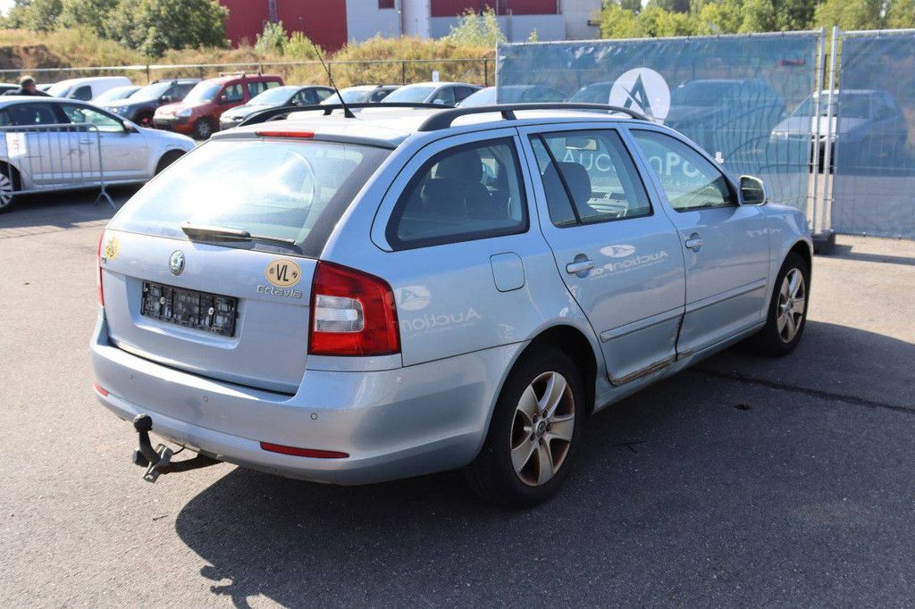 Passenger car Skoda Octavia Diesel 101hp 2010 (Margin)