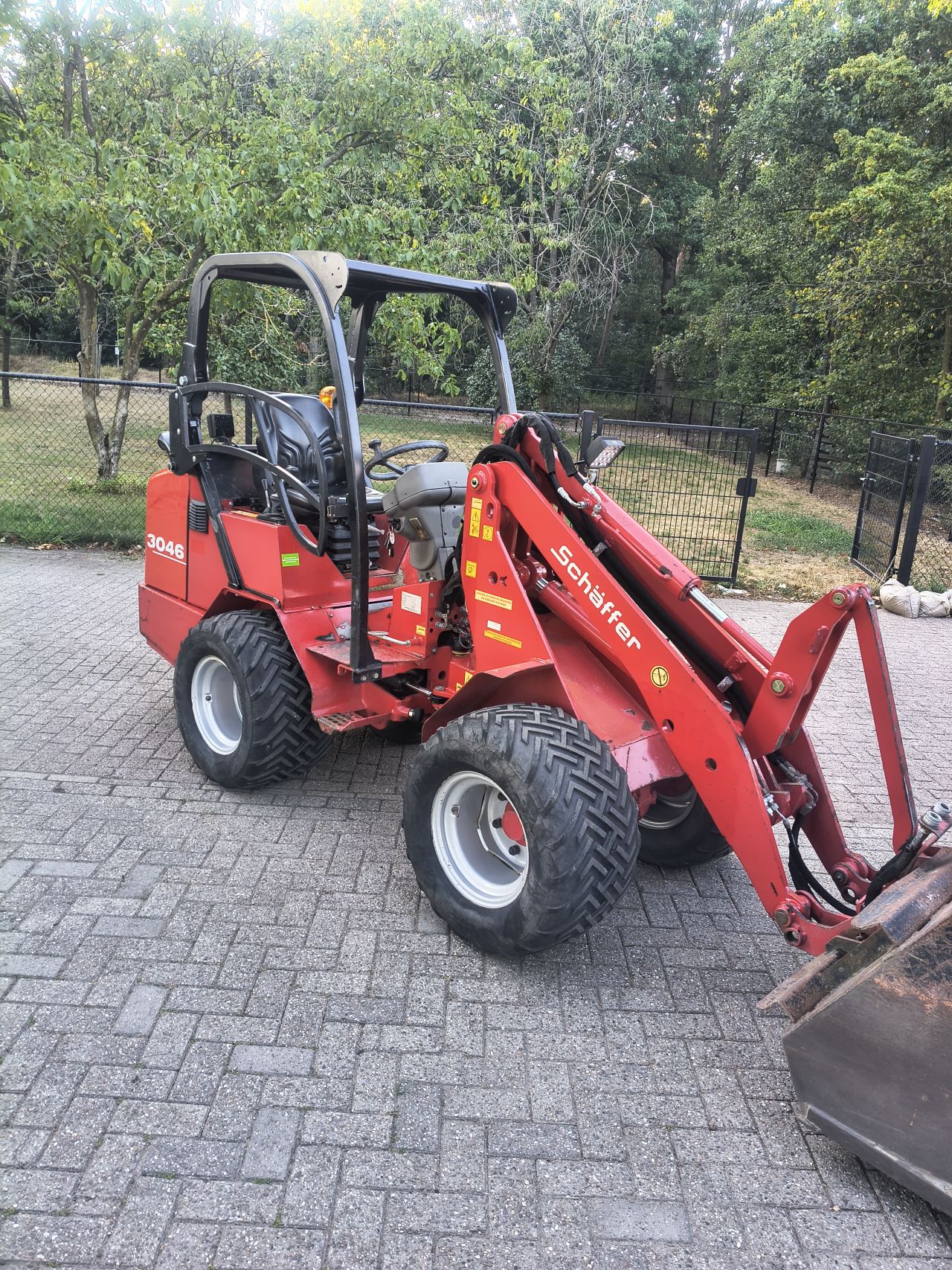 Schaffer 3046 shovel weidemann giant