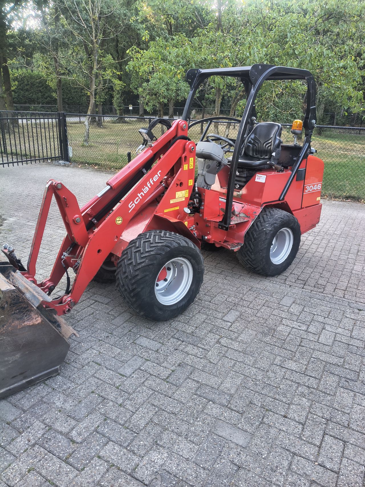 Schaffer 3046 shovel weidemann giant