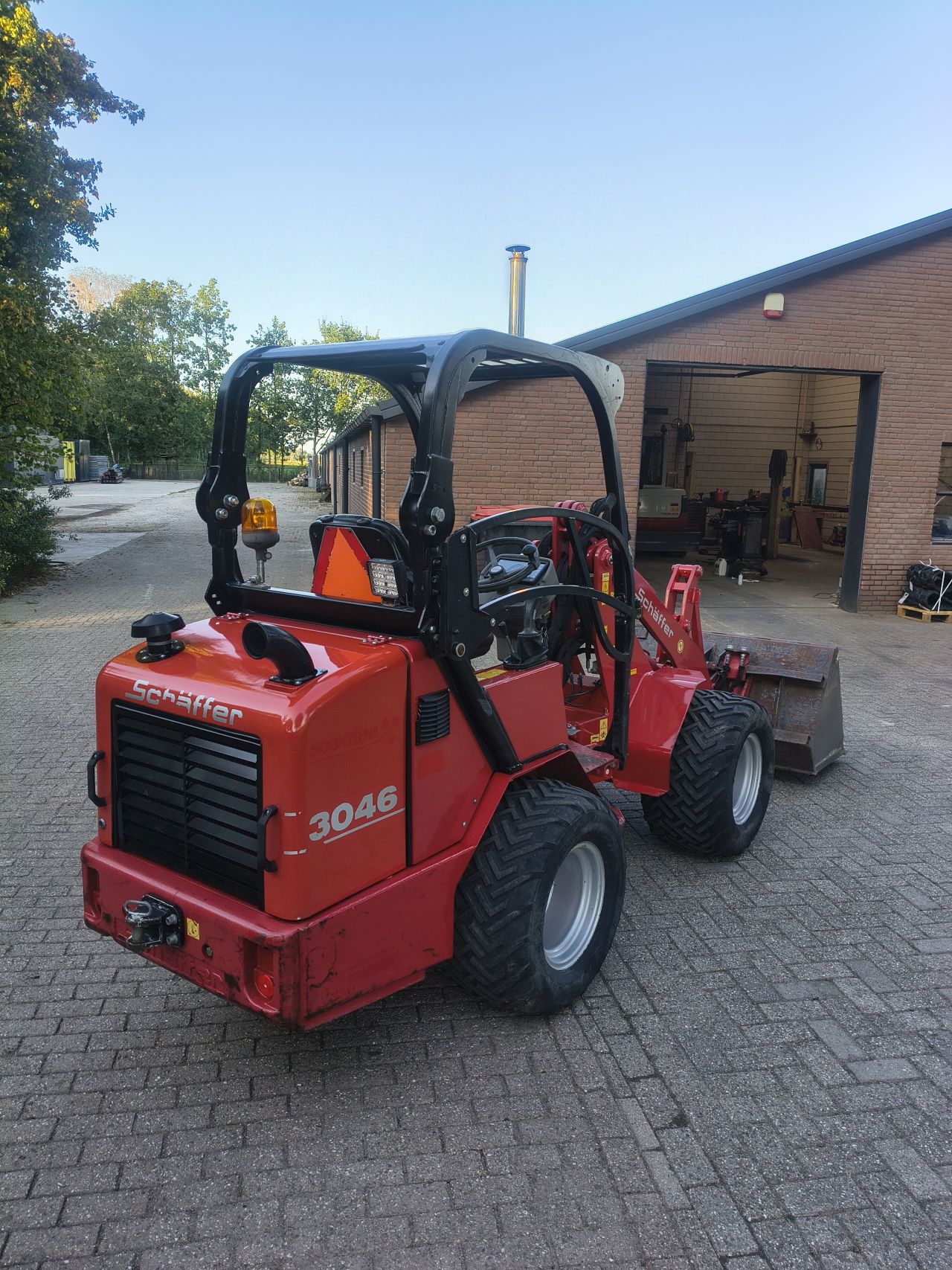 Schaffer 3046 shovel weidemann giant