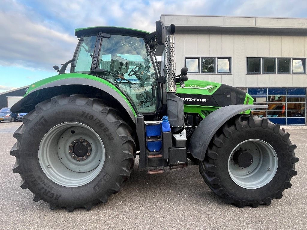 Deutz-Fahr 7250 TTV
