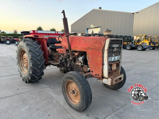 Massey Ferguson MF290