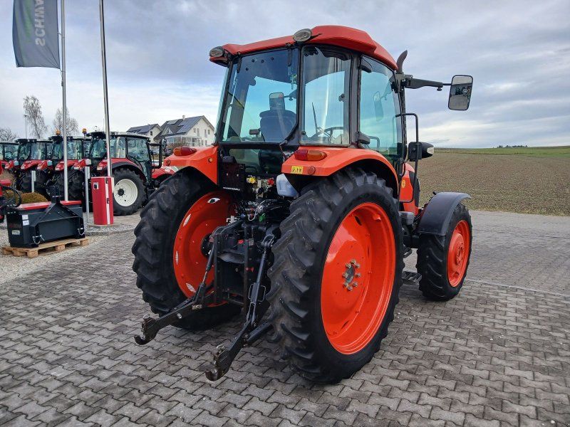 Kubota M8540