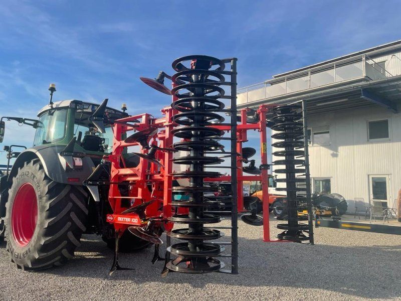 Kuhn Mixter 100 9T / 9 Zinken / 4,5m T-Ring Walze