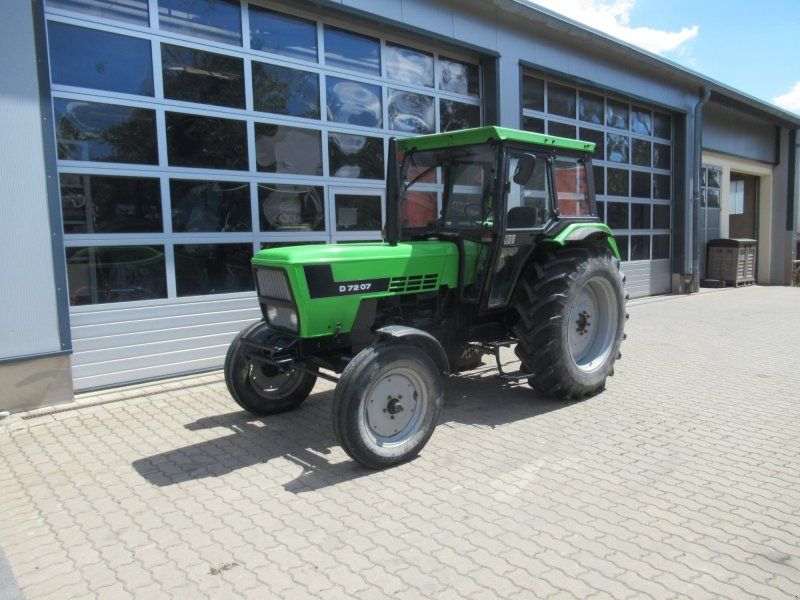 Deutz-Fahr D 7207