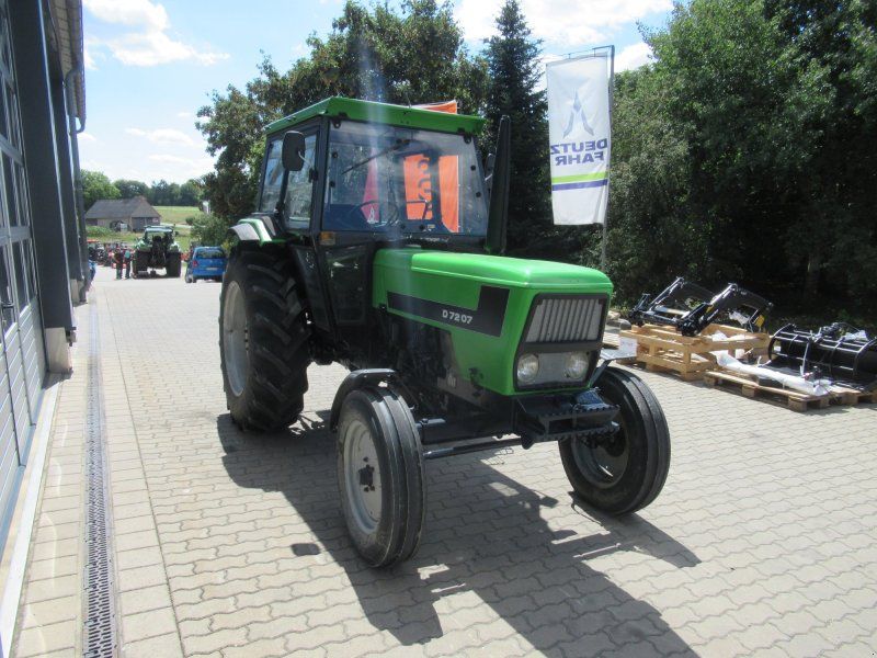 Deutz-Fahr D 7207