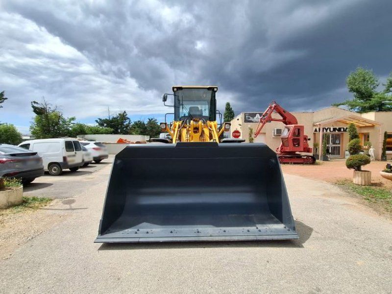 Hyundai HL760-9A