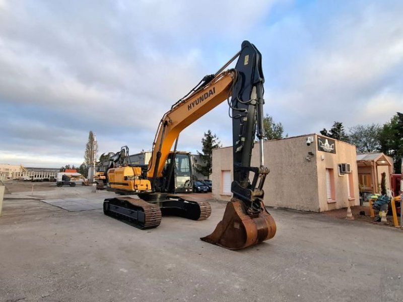 Hyundai HX260NL