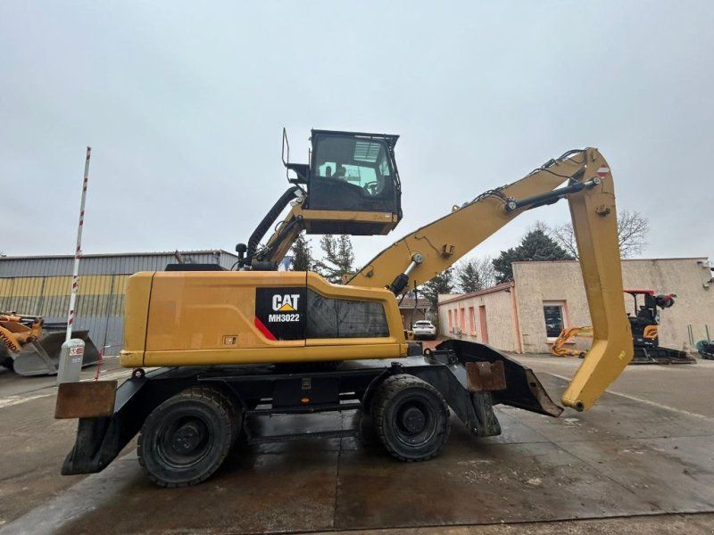 Caterpillar MH3022