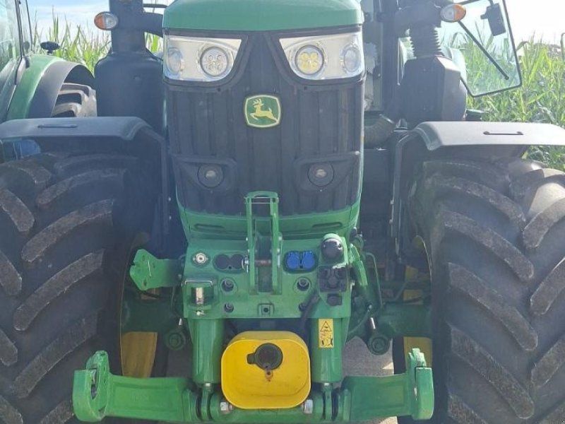 John Deere 6M 250