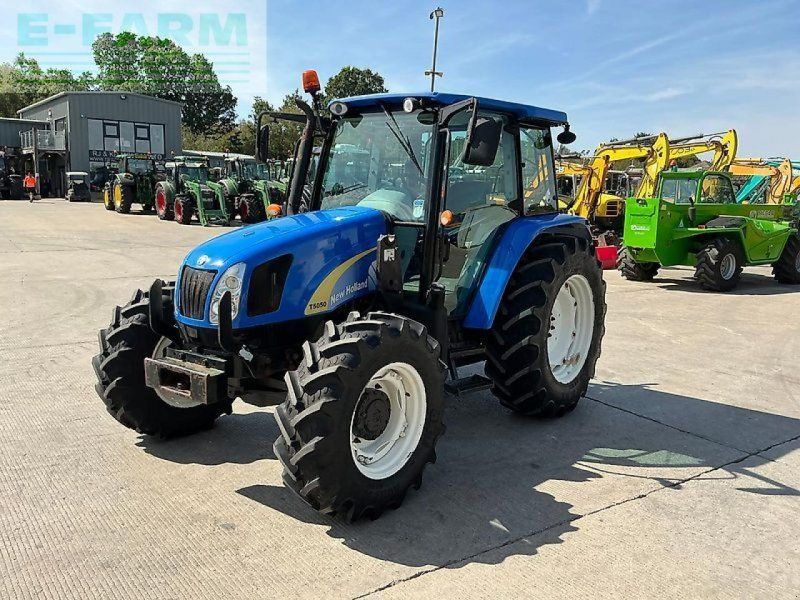 New Holland t5050 (st27259)