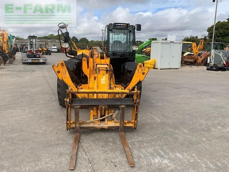 JCB 535-140 hi viz tele (st26600)