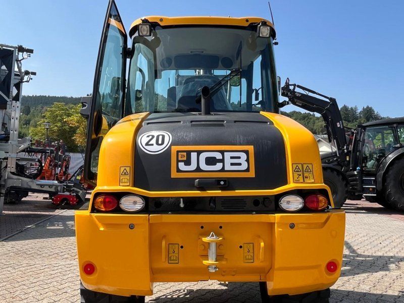 JCB 409