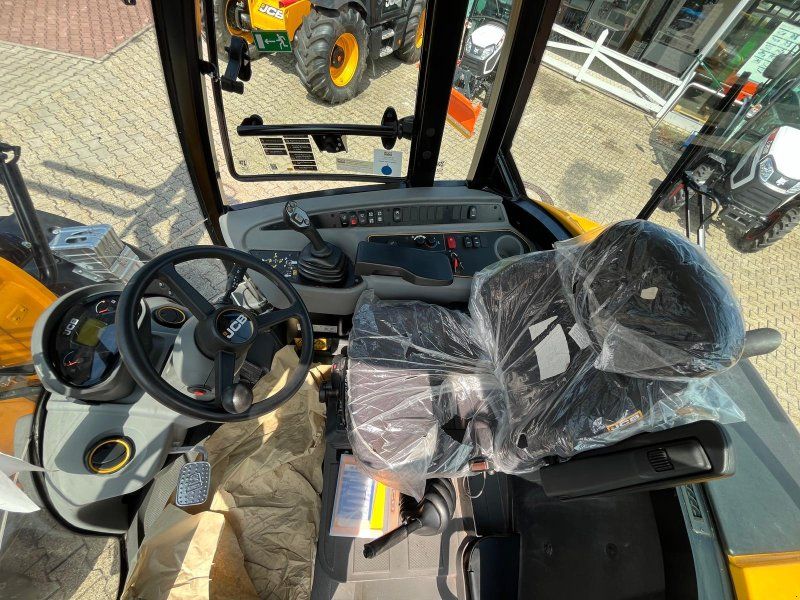 JCB 409