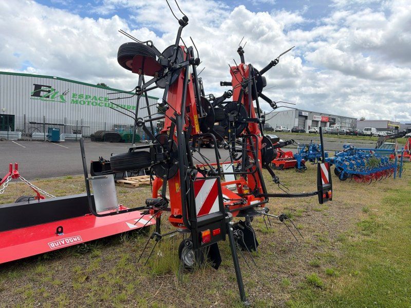 Kubota Faneuse TE8080 .
