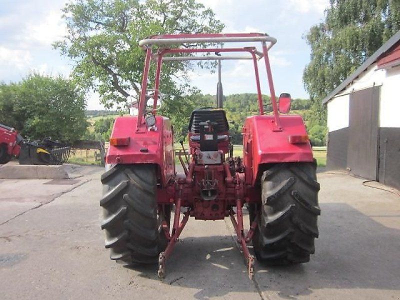 IHC 744 S  FRONTLADER LOSE DABEI