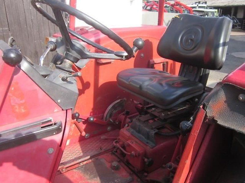 IHC 744 S  FRONTLADER LOSE DABEI