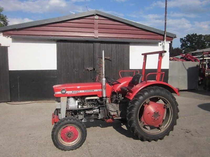 Massey Ferguson 130