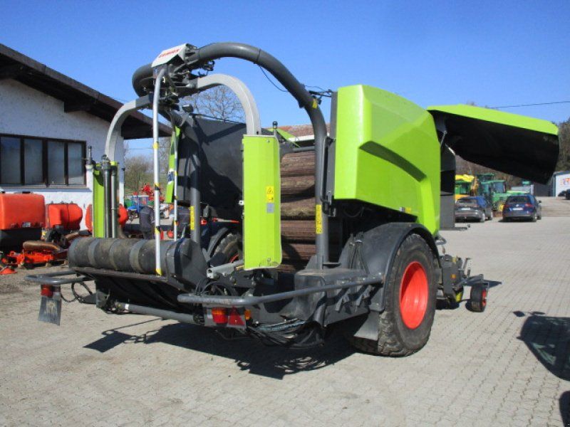 Claas Rollant 454