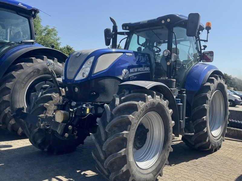 New Holland T 7.210