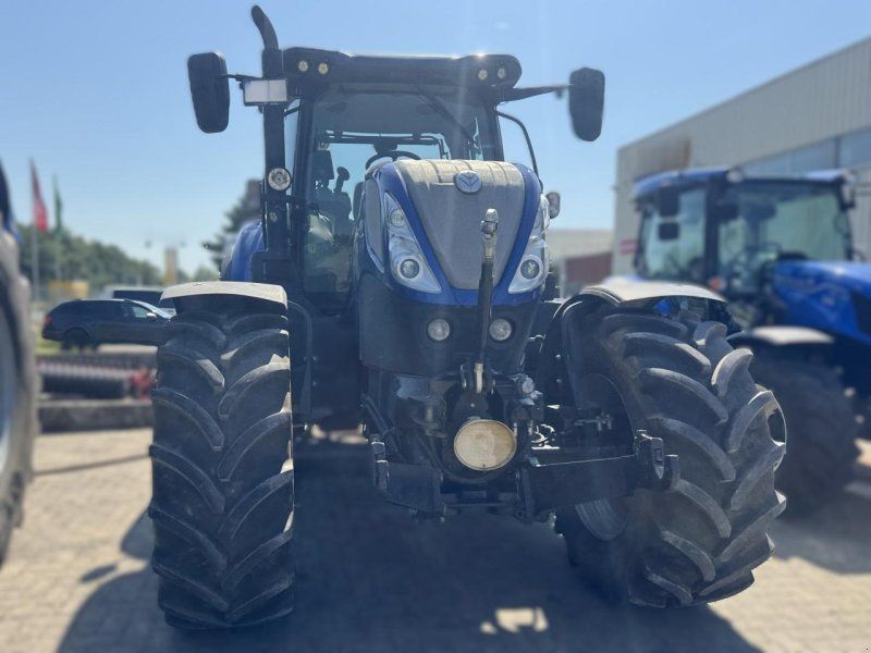 New Holland T 7.210