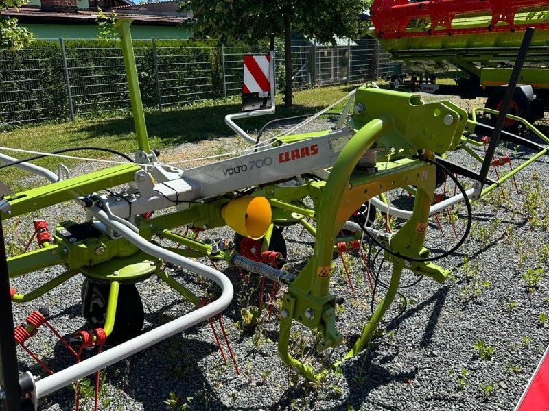 Claas Volto 700