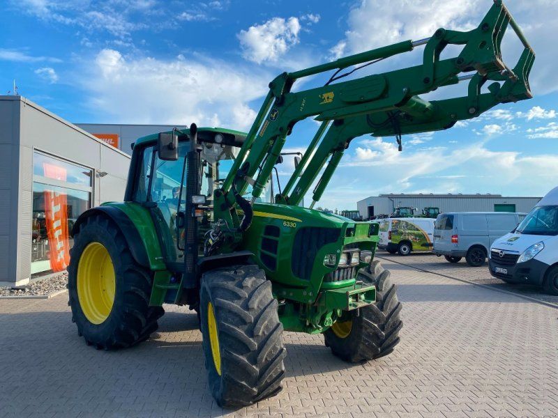 John Deere 6330