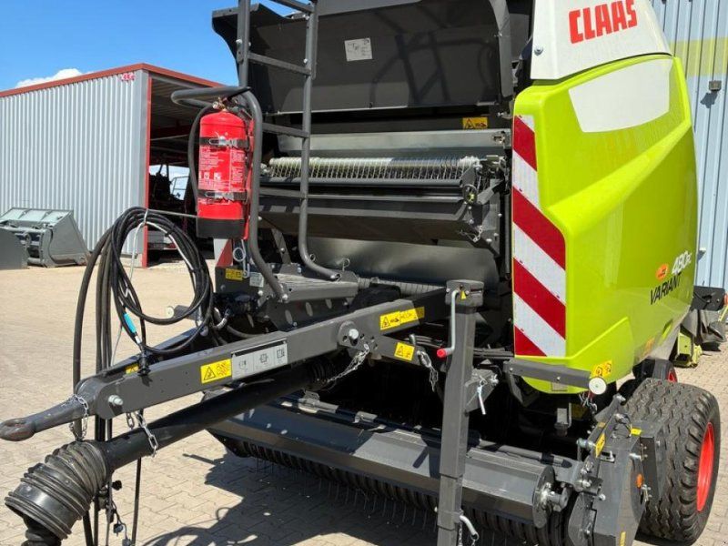 Claas Variant 480 RC Pro