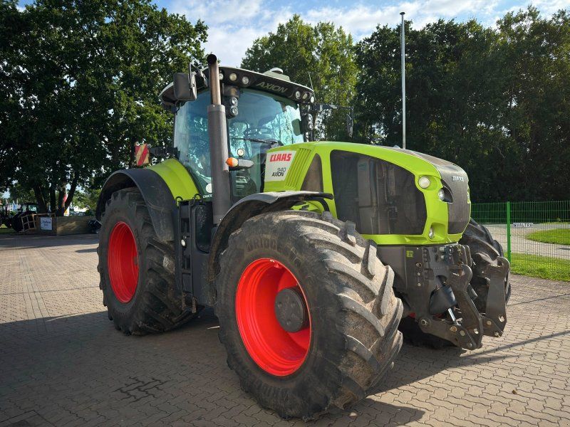 Claas Axion 940