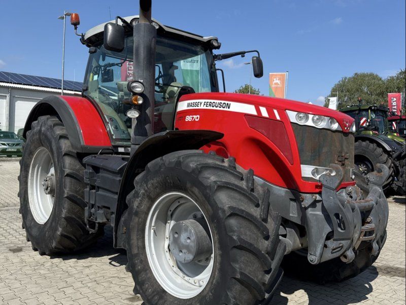 Massey Ferguson 8660
