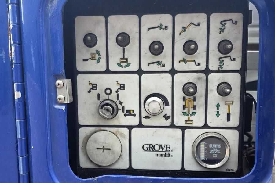 Grove AMZ51E Electric, 4x2 Drive, 15.5m Working Height,