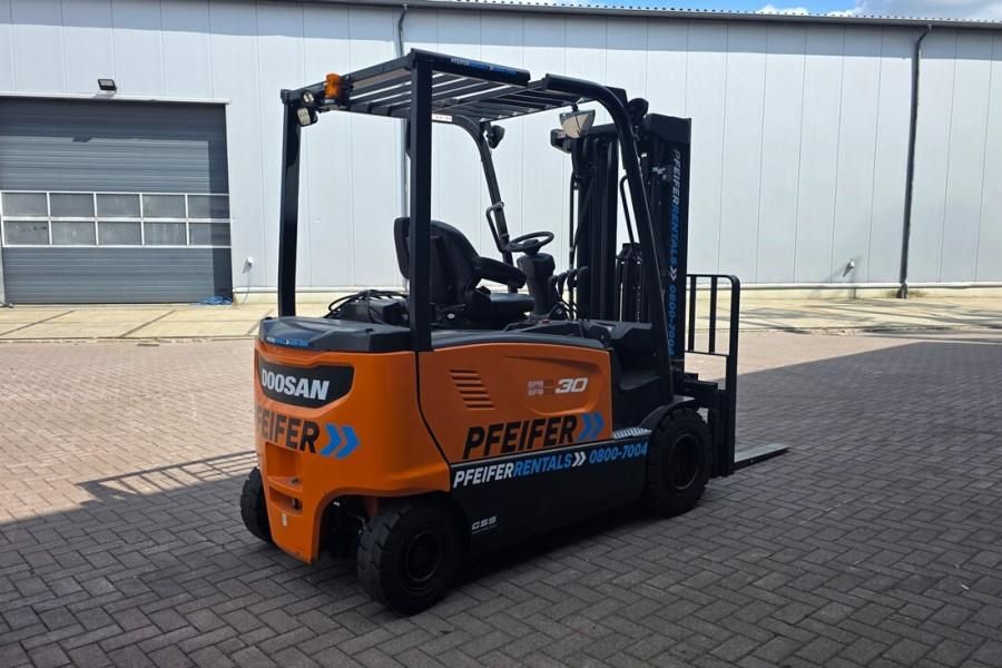 Doosan B30X-7 Plus Electric, 3 Tons Capacity, Lift Height