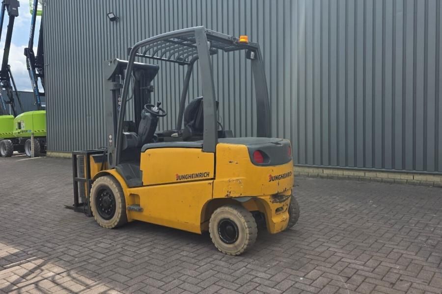Jungheinrich EFG535 Electric, Lifting Height 4700mm, Freelift 1