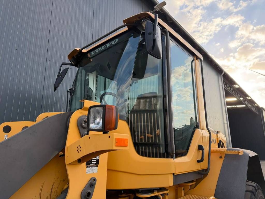 Volvo L60F