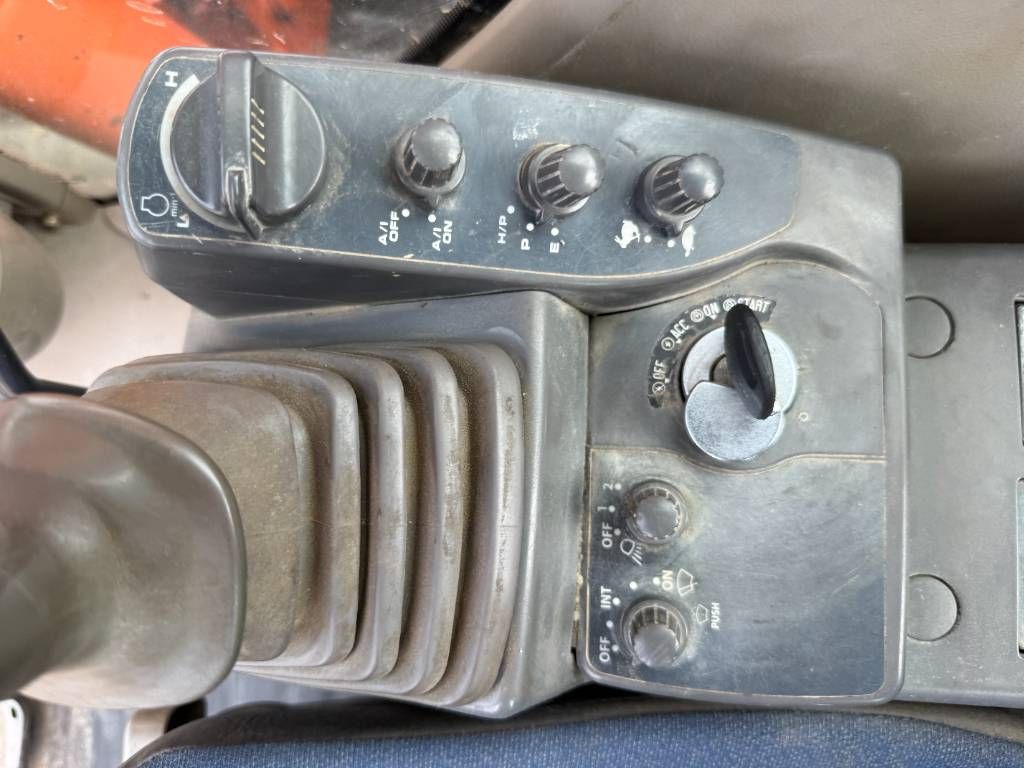 Hitachi ZX110-3 - Hammer Lines / Quick Coupler