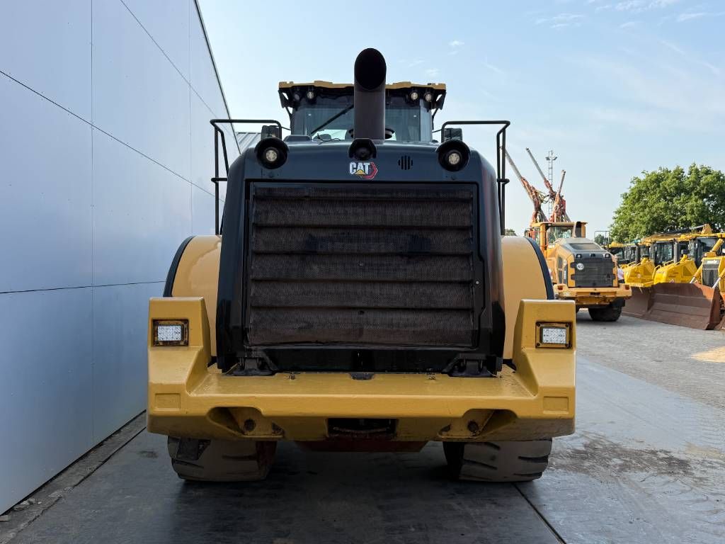 CAT 972M - Automatic Greasing / Camera